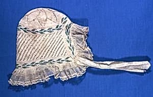 Baby's Bonnet by Unknown