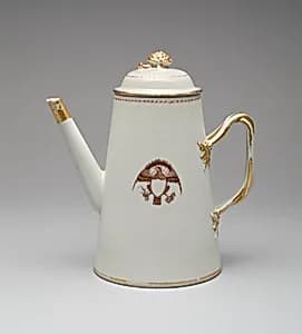 Coffee Pot with Cover by Chinese export porcelain