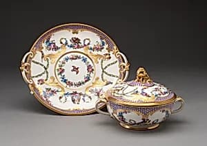 Covered Bowl and Stand (Écuelle) by Manufacture nationale de Sèvres