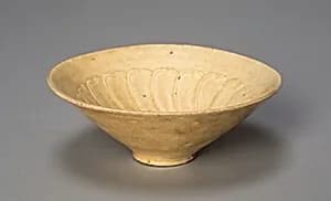 Cup with Overlapping Petals by Unknown