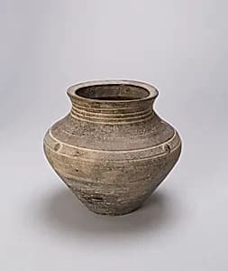 Jar (Guan) by Unknown