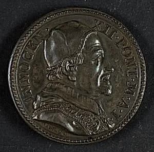 Papal Medal of Innocent XII by Italian