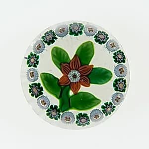 Paperweight by Baccarat Glassworks