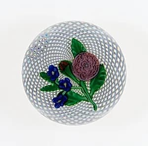 Paperweight by Compagnie de Saint Louis