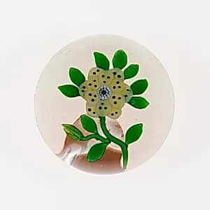Paperweight by Baccarat Glassworks