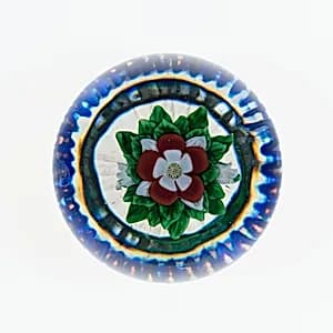 Paperweight by Baccarat Glassworks