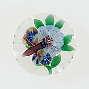 Paperweight by Baccarat Glassworks