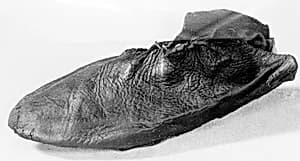 Shoe (Toe) by Unknown