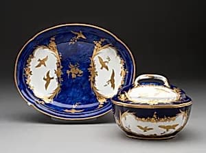 Sugar Bowl and Stand by Manufacture de porcelaine de Vincennes