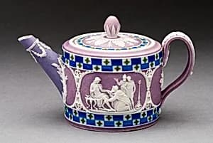 Teapot by Wedgwood Manufactory