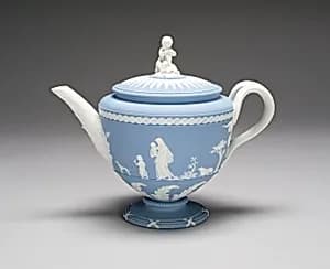 Teapot by Wedgwood Manufactory