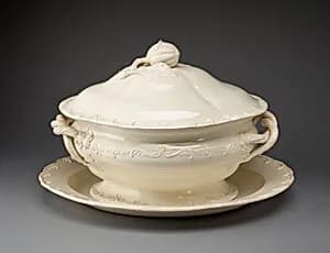 Tureen and Stand by Unknown