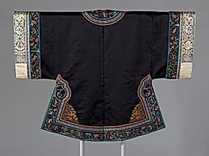 Woman's Surcoat by Han-Chinese
