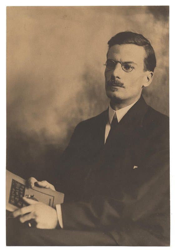 Portrait of Kenneth Hayes Miller