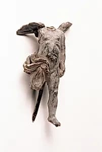 Torso eines geflügelten Genius by Rudolf Emanuel Ritter von Weyr