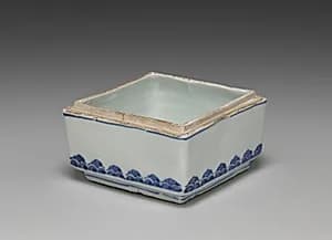 Box with Butterfly