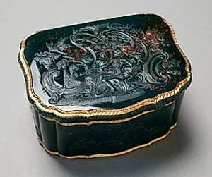 Snuff Box by Johannes George Klette