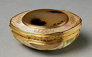 Snuff Box by Unknown Artist