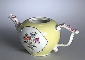 Teapot by Meissen Porcelain Factory (German, est. c. 1710)