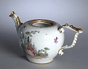 Teapot  by Meissen Porcelain Factory (German, est. c. 1710)