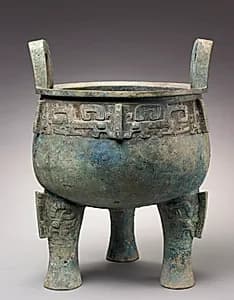Tripod (Ding) by Unknown Artist