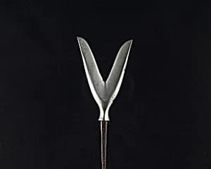 Arrowhead (<i>Yanone</i>) by Unknown Artist