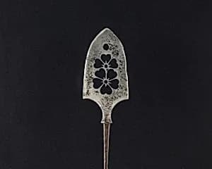 Arrowhead (<i>Yanone</i>) by Unknown Artist