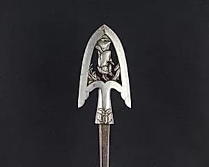 Arrowhead (<i>Yanone</i>) by Unknown Artist