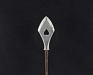 Arrowhead (<i>Yanone</i>) by Unknown Artist
