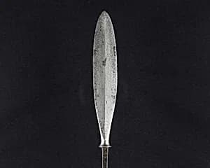 Arrowhead (<i>Yanone</i>) by Unknown Artist