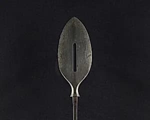Arrowhead (<i>Yanone</i>) by Unknown Artist