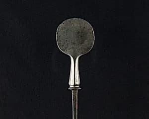 Arrowhead (<i>Yanone</i>) by Unknown Artist