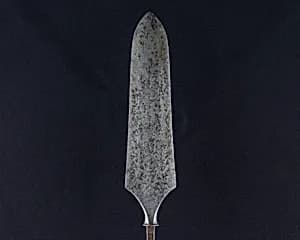 Arrowhead (<i>Yanone</i>) by Unknown Artist