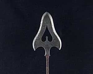 Arrowhead (<i>Yanone</i>) by Unknown Artist