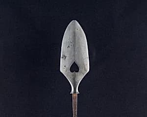 Arrowhead (<i>Yanone</i>) by Unknown Artist