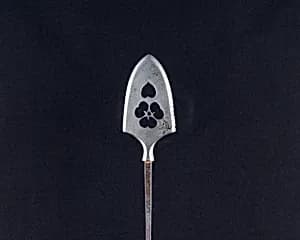 Arrowhead (<i>Yanone</i>) by Unknown Artist