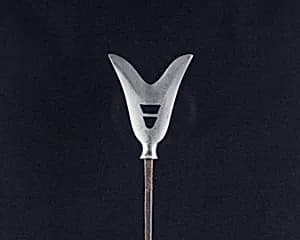 Arrowhead (<i>Yanone</i>) by Unknown Artist