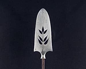 Arrowhead (<i>Yanone</i>) by Unknown Artist