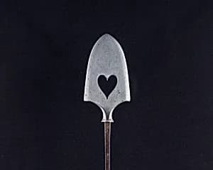 Arrowhead (<i>Yanone</i>) by Unknown Artist