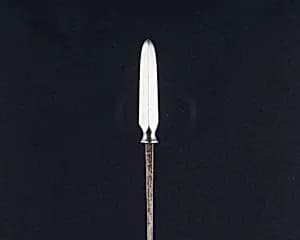 Arrowhead (<i>Yanone</i>) by Unknown Artist