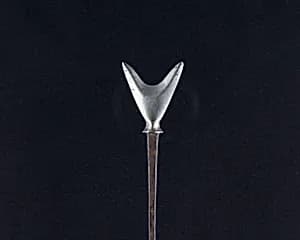 Arrowhead (<i>Yanone</i>) by Unknown Artist