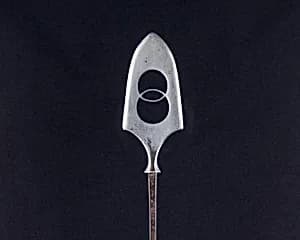 Arrowhead (<i>Yanone</i>) by Unknown Artist