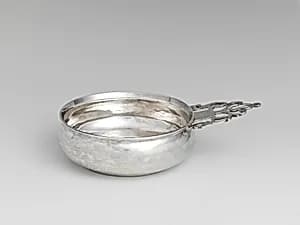 Porringer by Benjamin Brenton