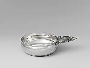 Porringer by Jonathan Clarke