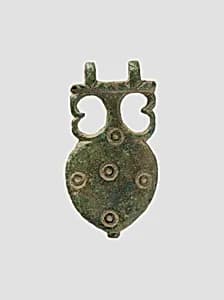 Belt buckle or pendant by Unknown Artist