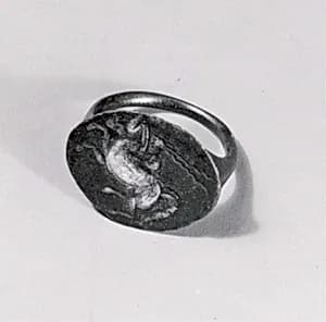 Finger ring by Unknown Artist