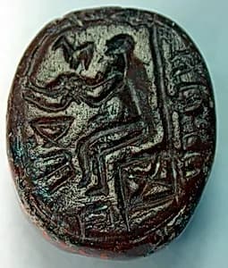 Stamp seal (ovoid) with deity (?) by Unknown Artist