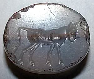 Stamp seal (scaraboid) with animal by Unknown Artist