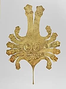 Headdress ornament by Nasca artist(s)