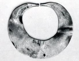 Nose ornament by Unknown Artist